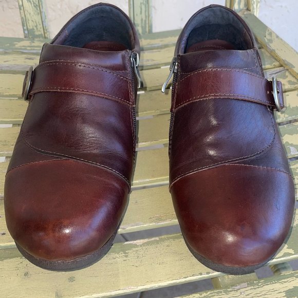 L'Artiste Spring Step Brown Leather Shoes - Picture 2 of 7